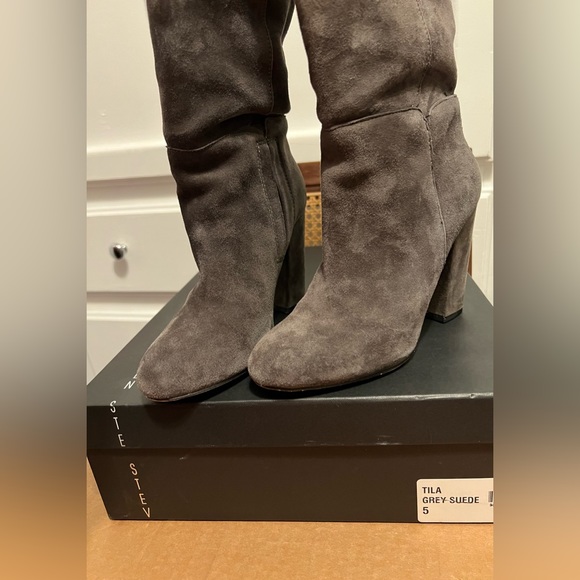 Steve Madden Boots - Picture 6 of 9